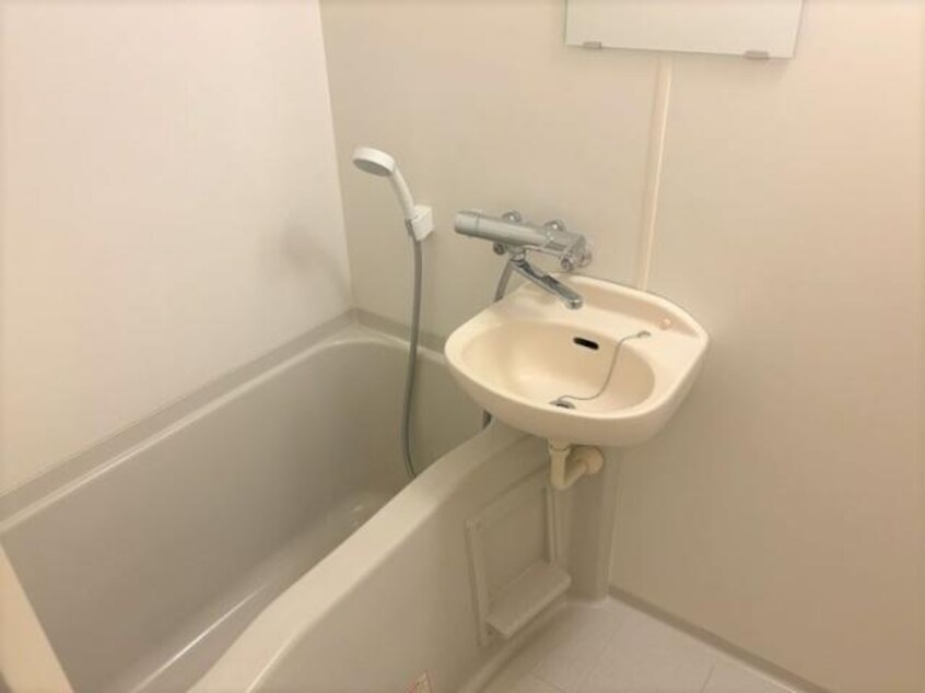  レオパレス雅風