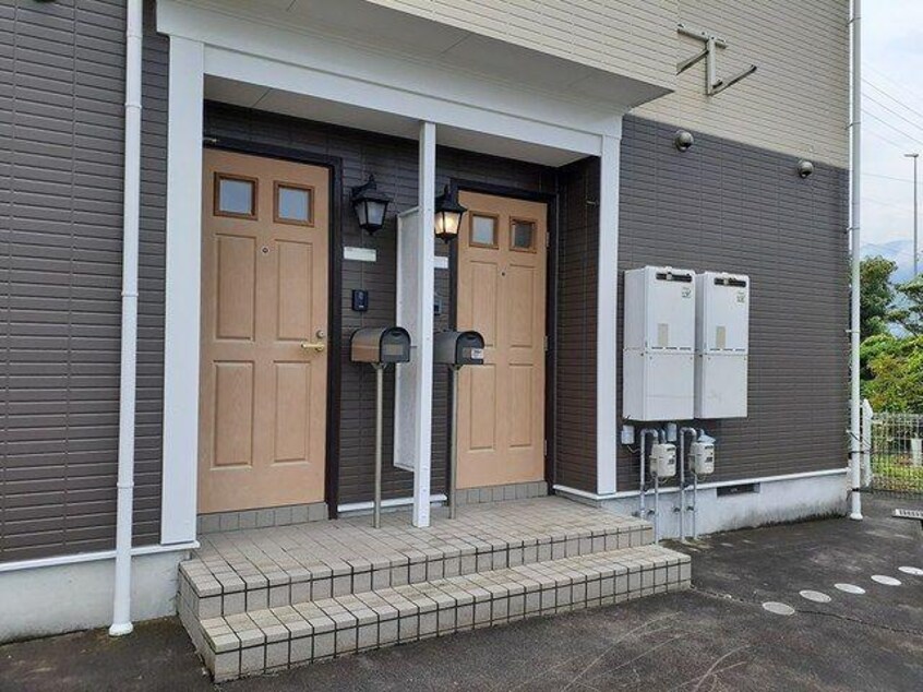  ハイツ　イチローＢ