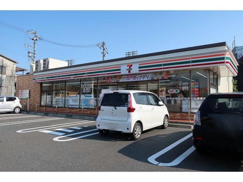 セブンイレブン(コンビニ)まで900m サンパティークⅠ