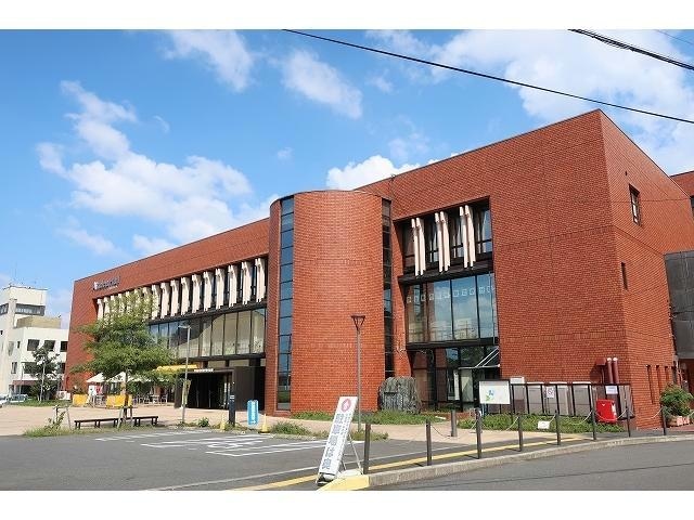 笠原中央公民館(役所)まで1000m カ－サ　グランデⅠ