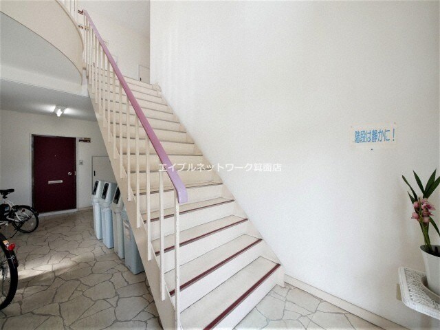  阪急箕面線/箕面駅 徒歩6分 1階 築37年