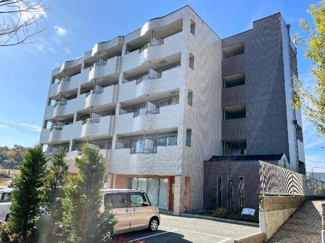  アシューレ彩都