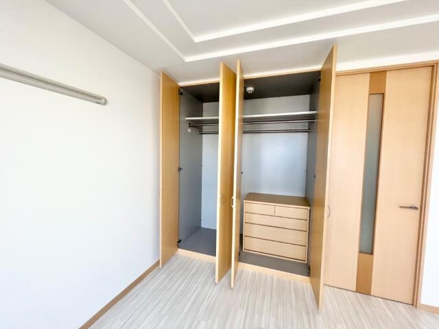 クローゼット アシューレ彩都