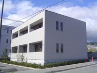 Ｌｅｓ　Ｈａｌｌｅ　（レアル）