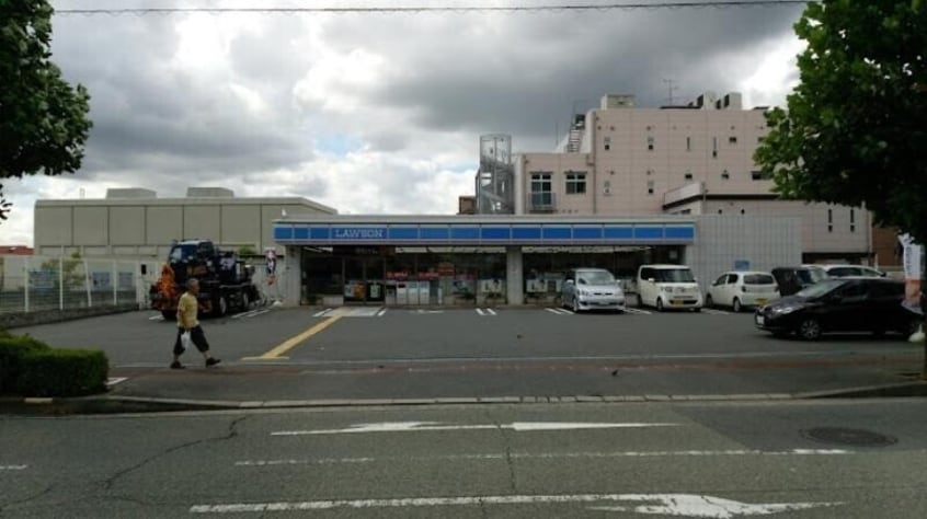 ローソン 箕面稲店(コンビニ)まで191m ナヴィール箕面