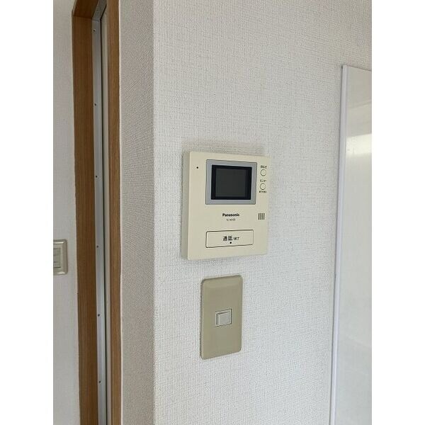  イーズマンションV