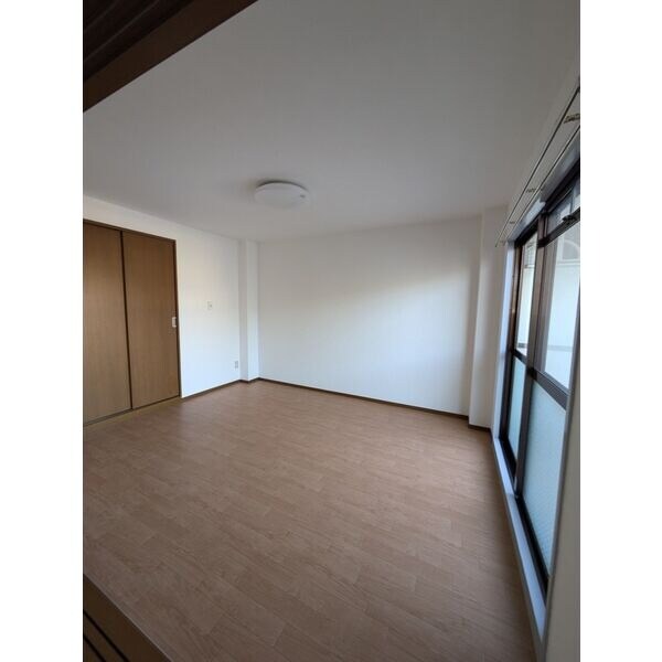  サンローズ唐池