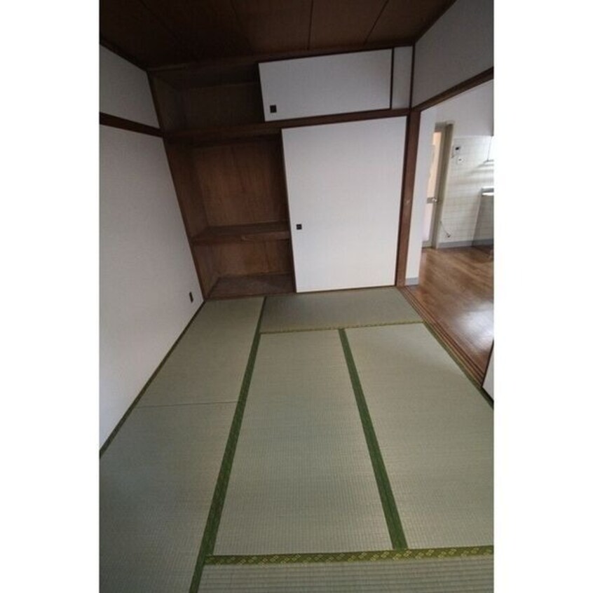  テネメント西田