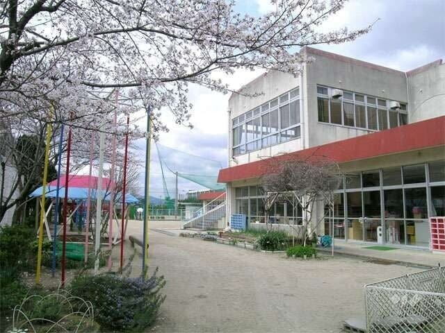 箕面市立せいなん幼稚園(幼稚園/保育園)まで356m セレコート箕面