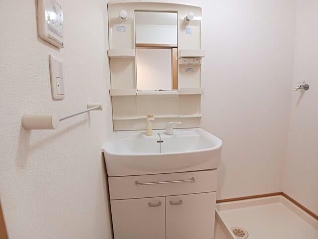  アンソレイエ・S