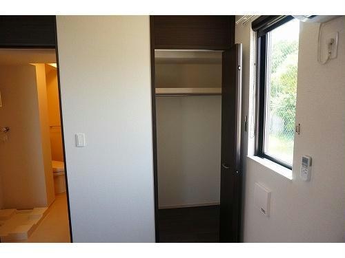  サン　コテージ