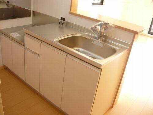  サンリット・ヴィラ神屋