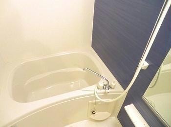  サンリット・ヴィラ神屋