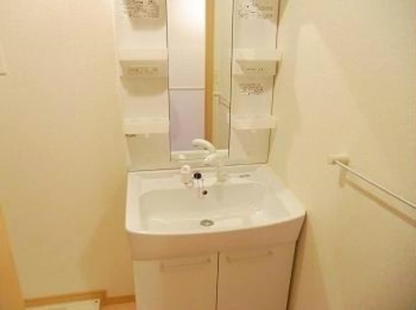  サンリット・ヴィラ神屋