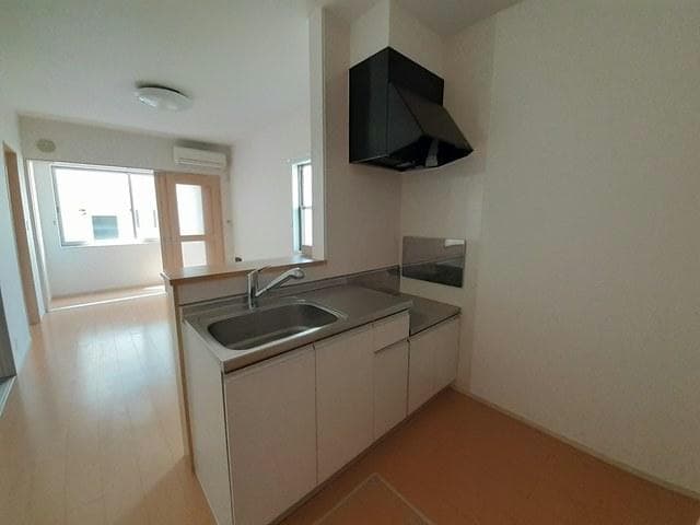  フィオーレ西庄Ｂ