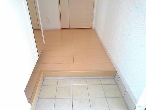  フィオーレ西庄Ｂ