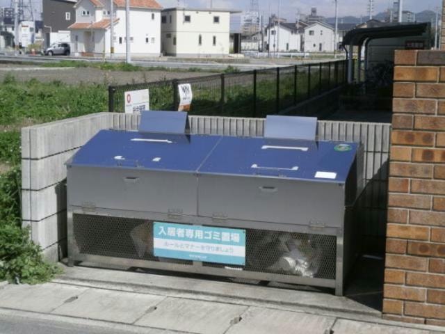  サンテ・レザンジュ　A棟