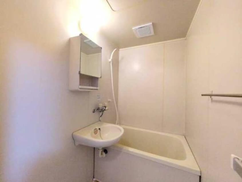  メゾン堀川　C棟