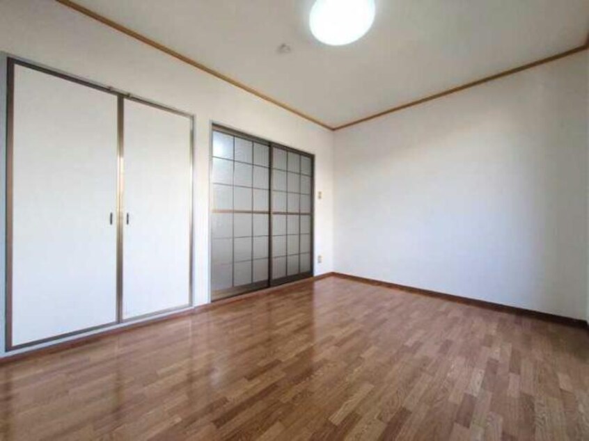  メゾン堀川　C棟