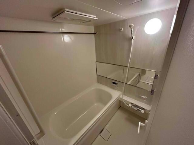  ロワイヤル綿町