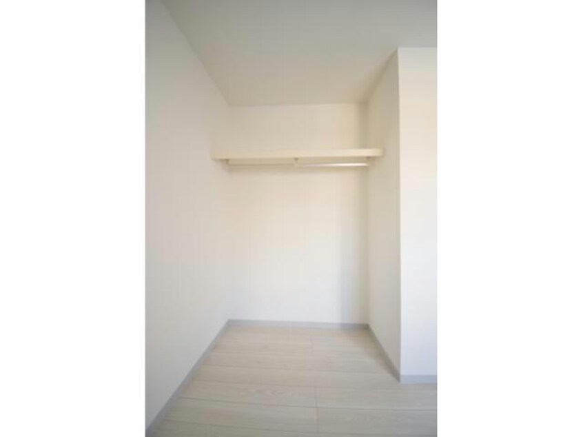  リュミエール安田