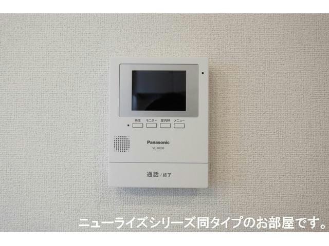  メゾン　ド　グレースEAST2