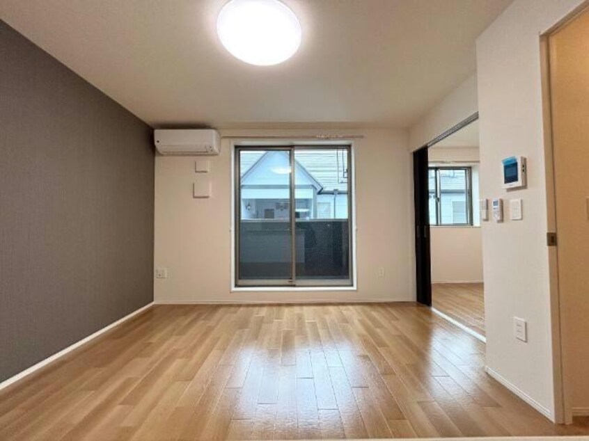  Ｗｅｓｔ　Ｓｏｌａ