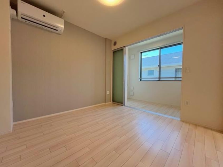  オーヴェスト　カーサ