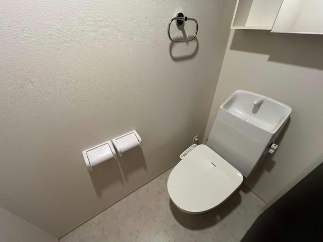  オーヴェスト　カーサ