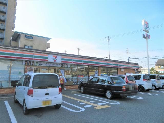 セブンイレブン姫路南条店(コンビニ)まで531m ソリッソ三条