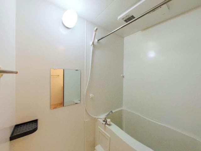  セジュール亀山　A棟