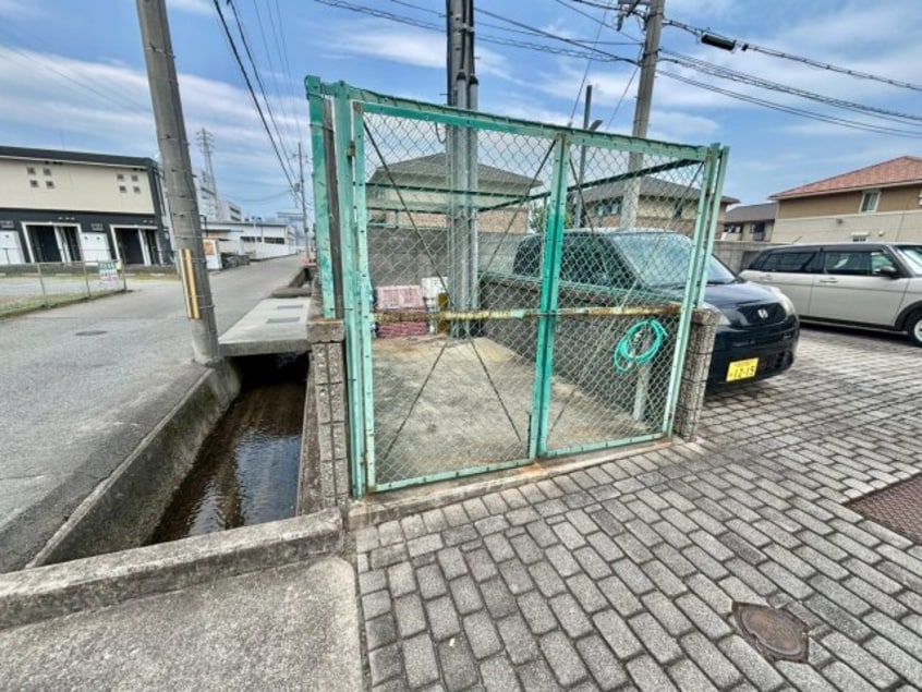  アルコート高岡