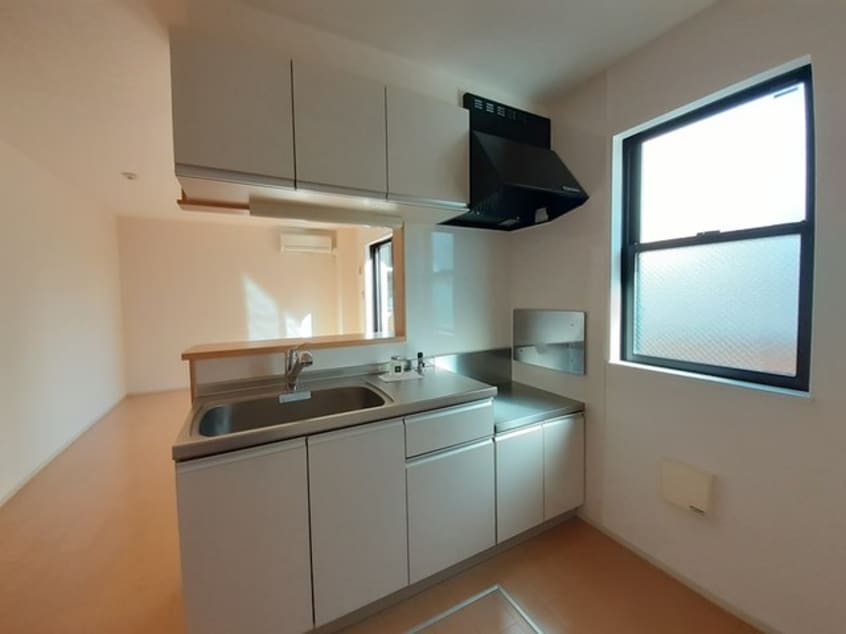  エレガントリヴ