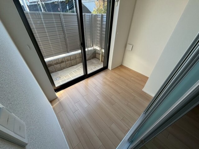 インナーバルコニー ミモザ