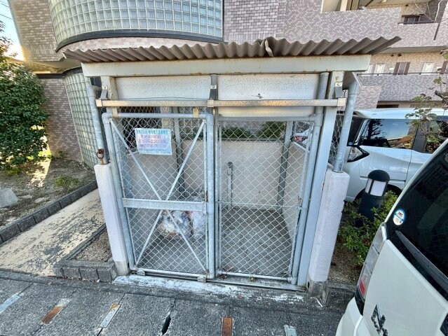  宮西パレス・壱番館