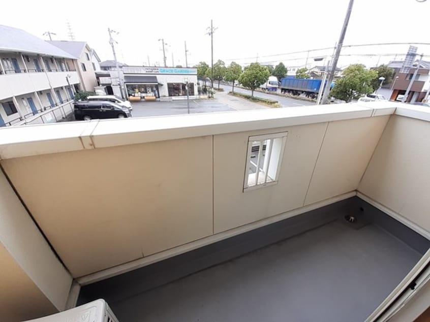  ウエスト　ウッド　アベニュー