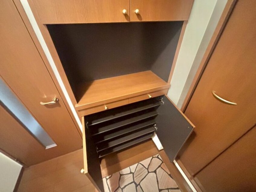  クレインウッド恵美酒　B棟