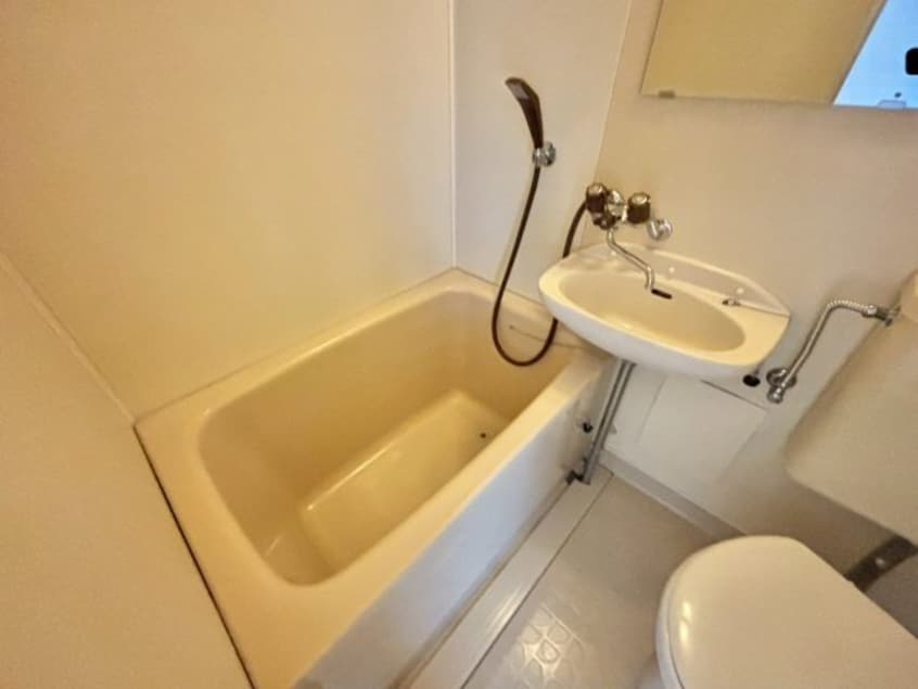  ハイツホワイトヘロン