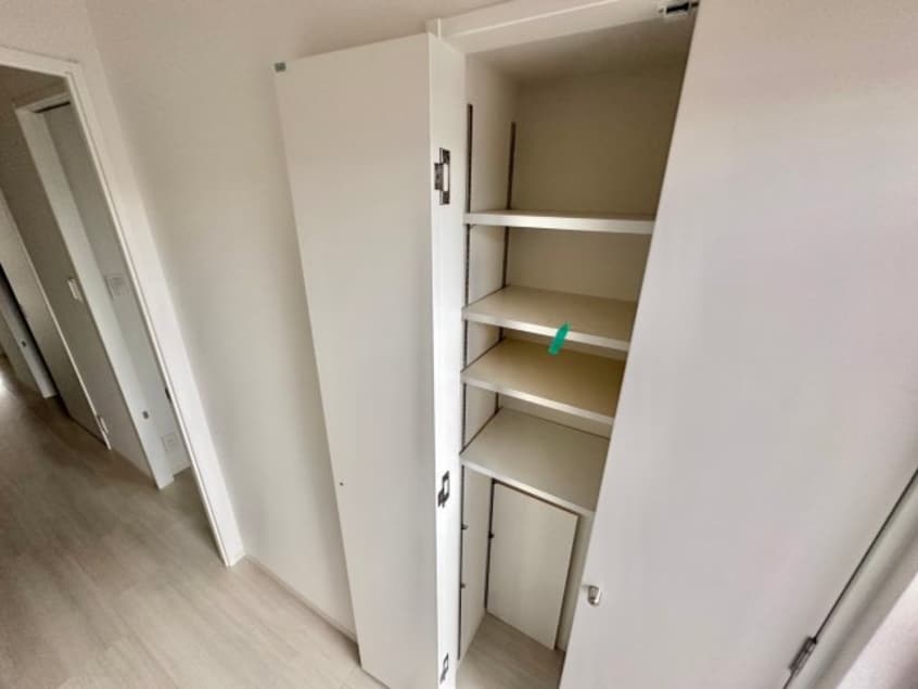  キャッスルコート岩端