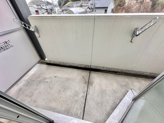  キャッスルコート岩端