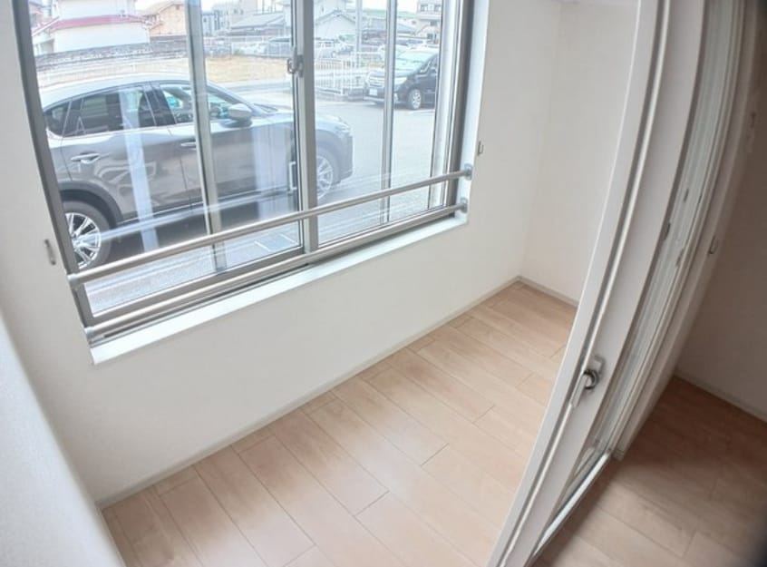  カーサ　エレガンテ