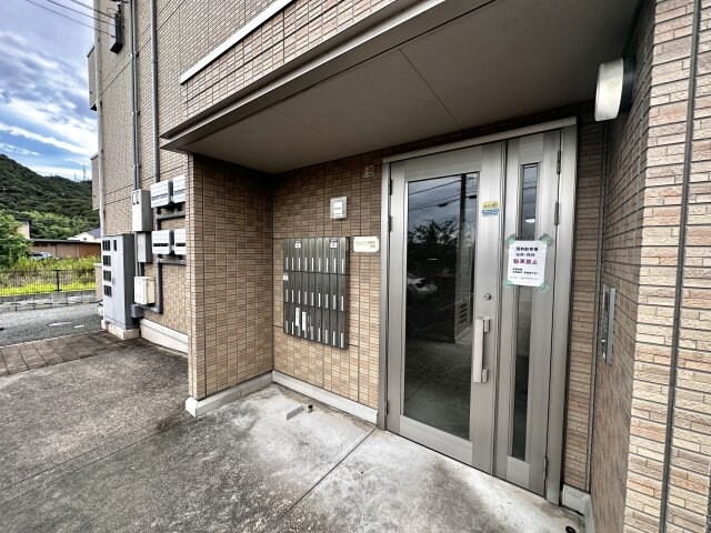  セジュール東阿保 A棟