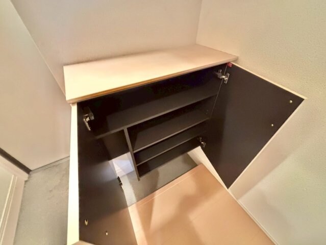  セジュール東阿保 A棟