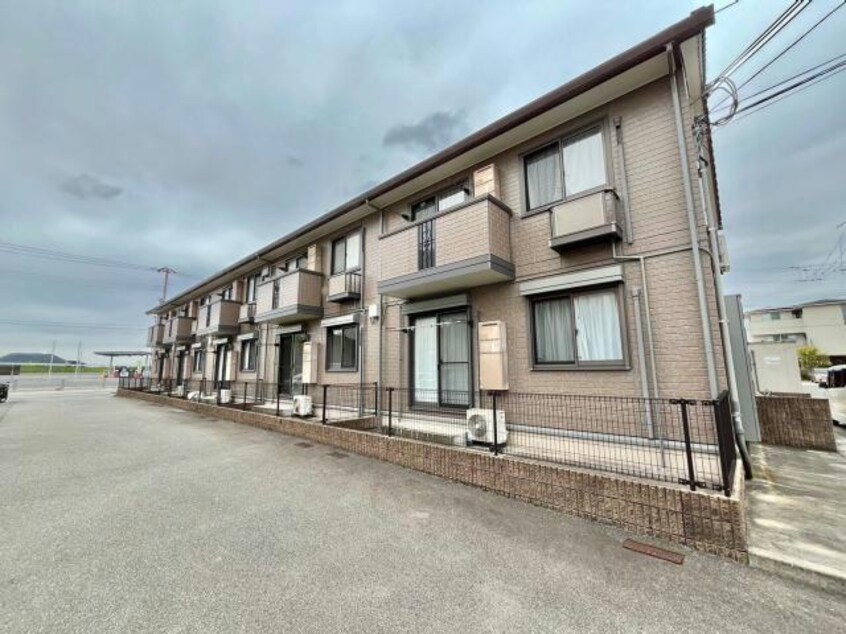 外はこのようになっています エマーブル