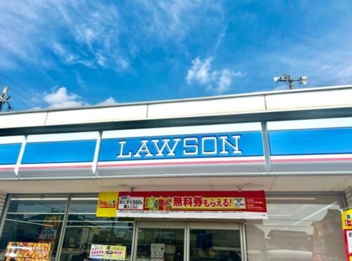 ローソン 飾磨新中島店(コンビニ)まで506m ジーライズ飾磨プランレーヌA棟
