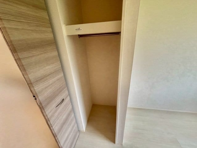  ラフィーネ亀山