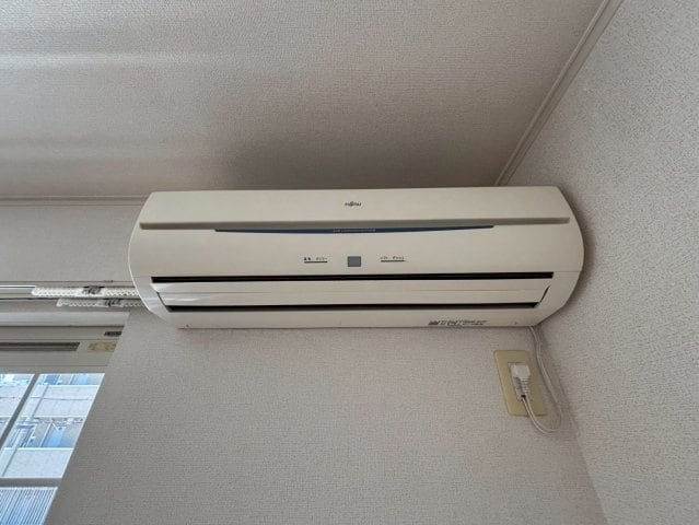  セントラル　フィールド