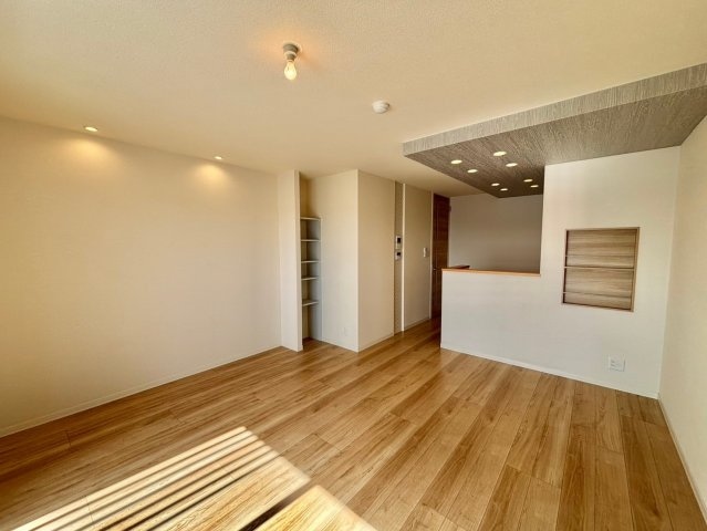  カーサ　パレルモ