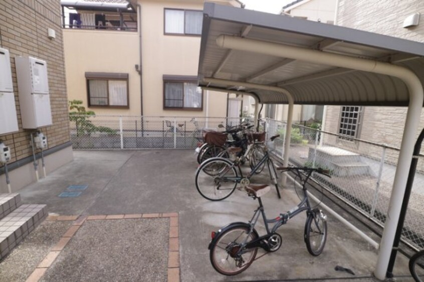  アネックス　ハイブリッジ　B棟