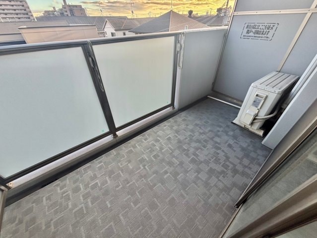  クローバー英賀保駅前